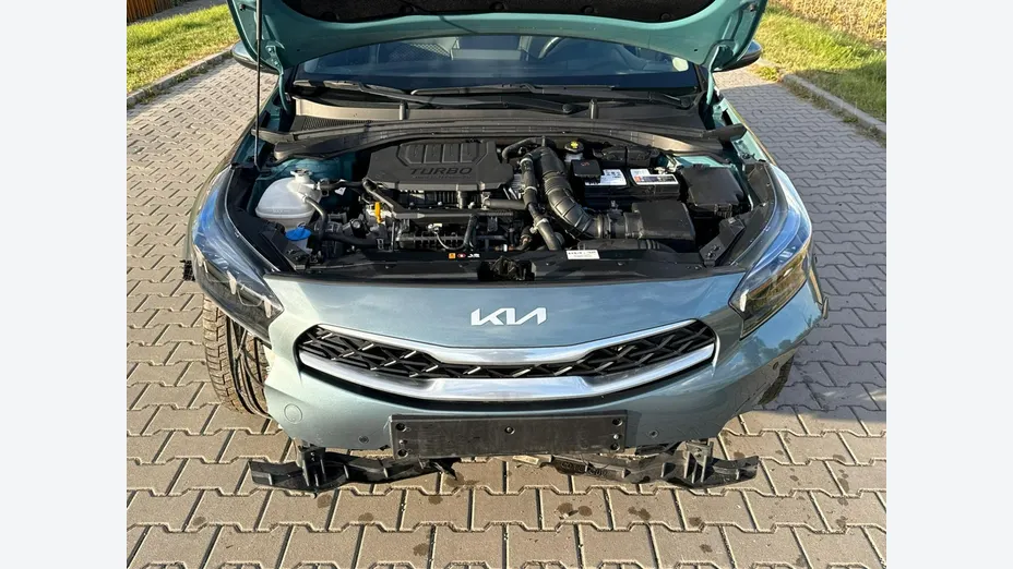 KIA XCeed -