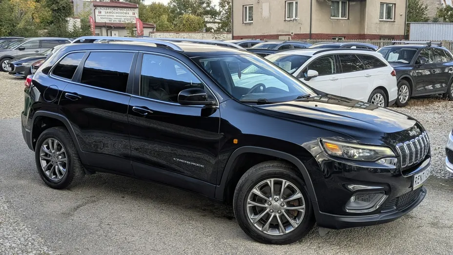 JEEP Cherokee -