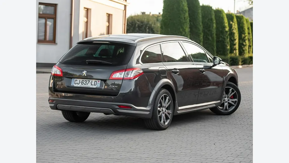 PEUGEOT 508 -