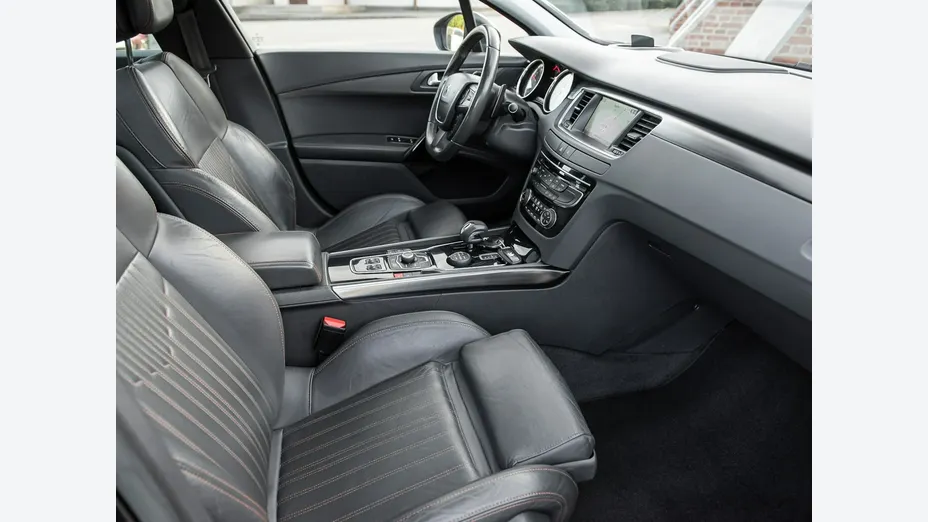 PEUGEOT 508 -