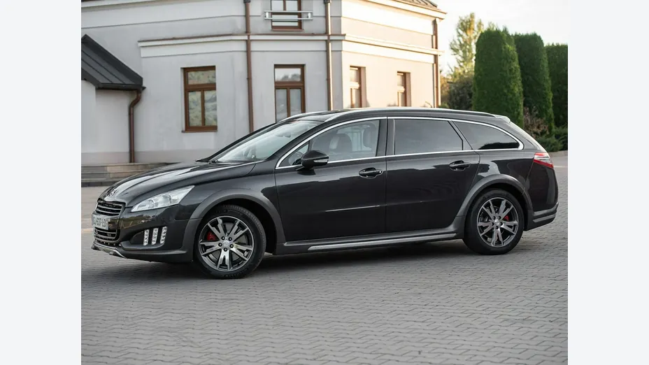 PEUGEOT 508 -