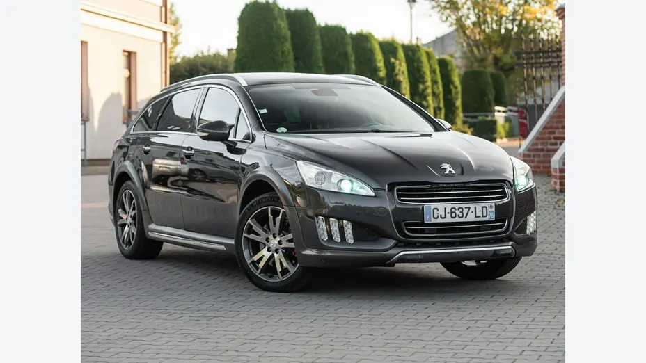 PEUGEOT 508 -