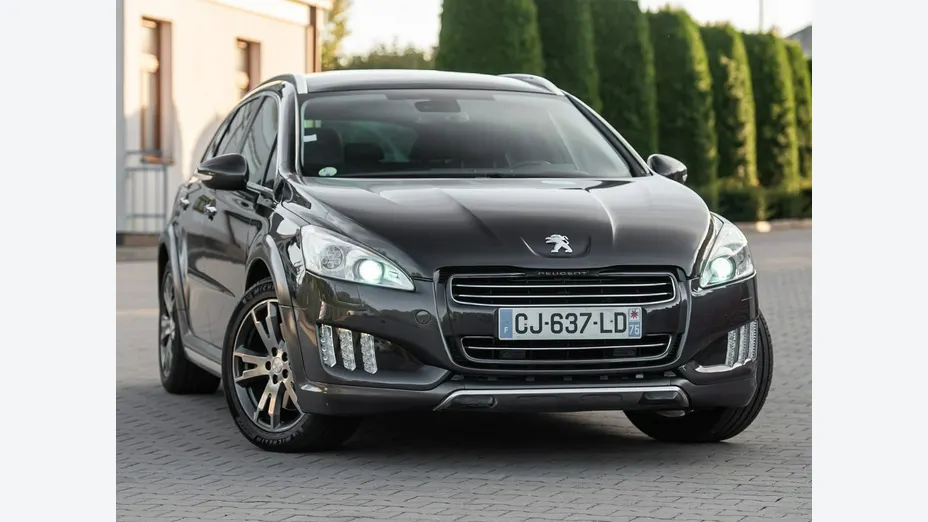 PEUGEOT 508 -