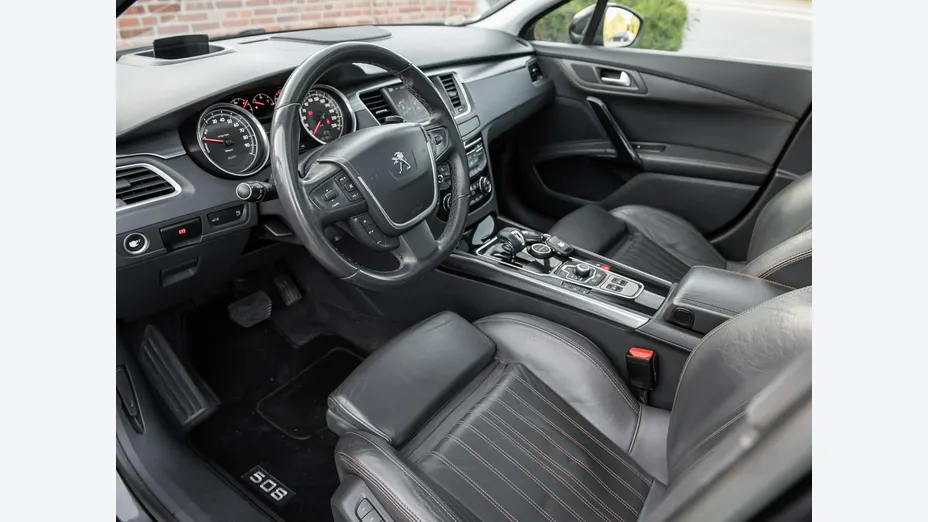 PEUGEOT 508 -