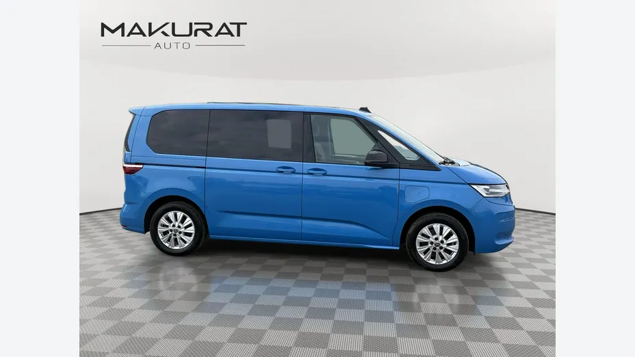 VOLKSWAGEN Multivan -