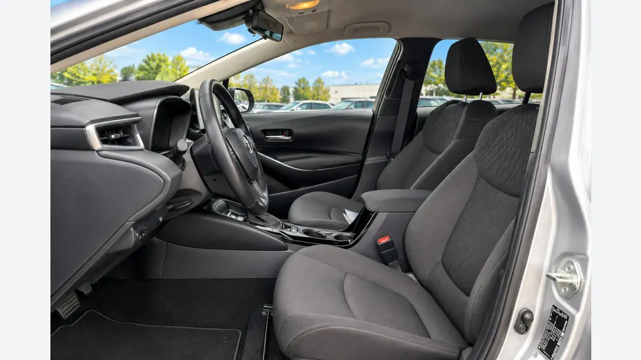 TOYOTA Corolla -