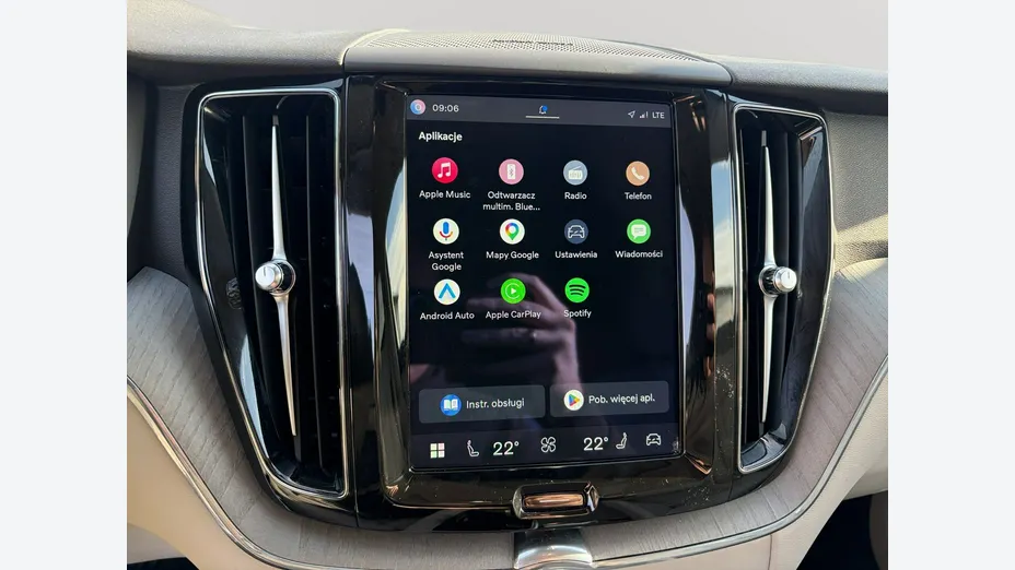 VOLVO XC60 -