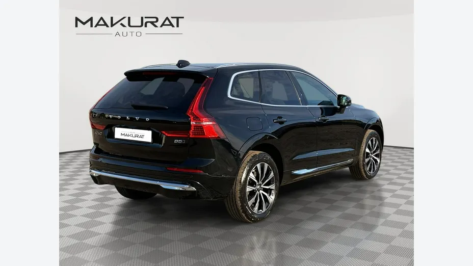 VOLVO XC60 -