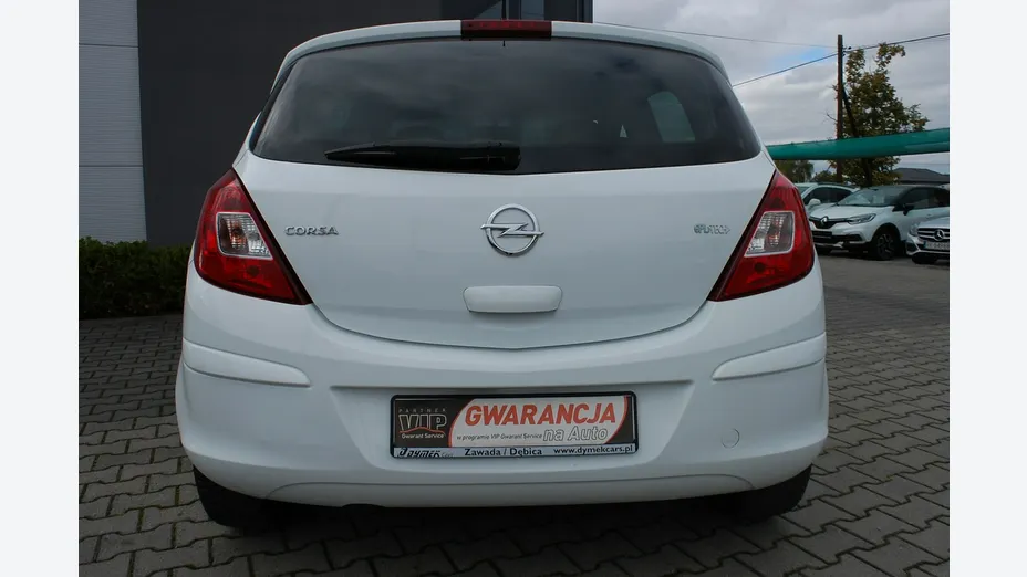 OPEL Corsa -