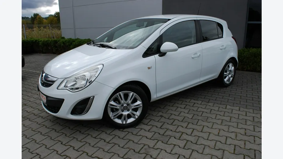 OPEL Corsa -