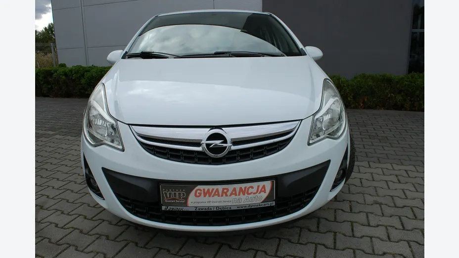 OPEL Corsa -