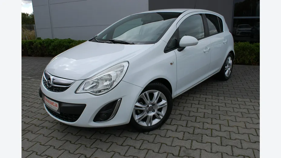 OPEL Corsa -