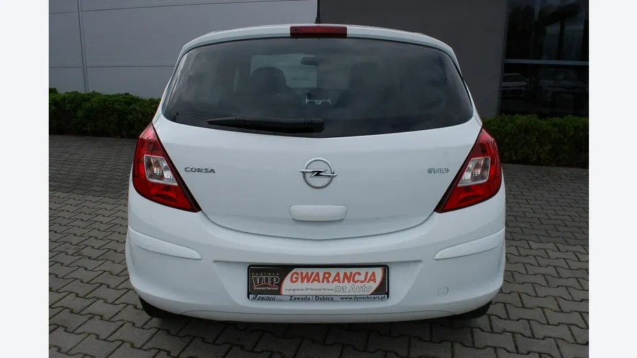 OPEL Corsa -