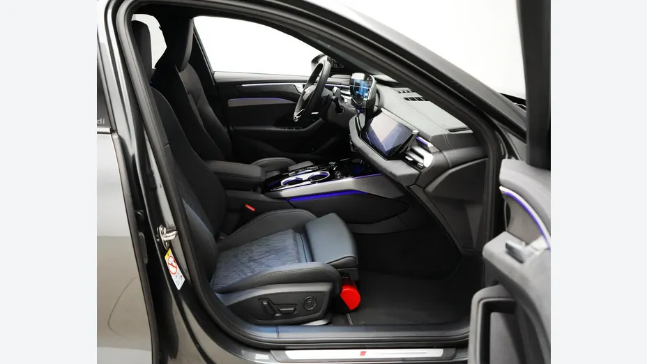 AUDI A6 Avant -
