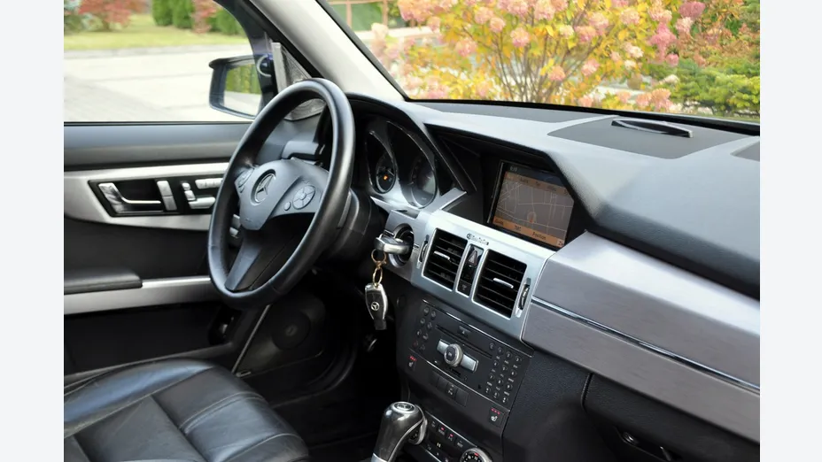 MERCEDES-BENZ GLK -