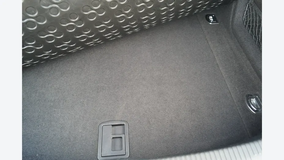 AUDI A4 -