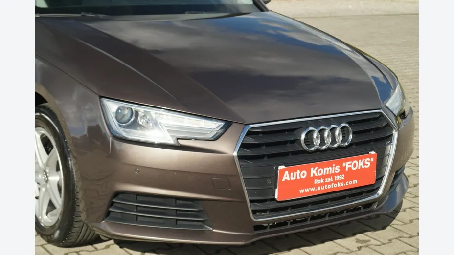 AUDI A4 -