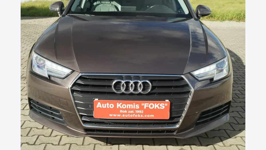 AUDI A4 -