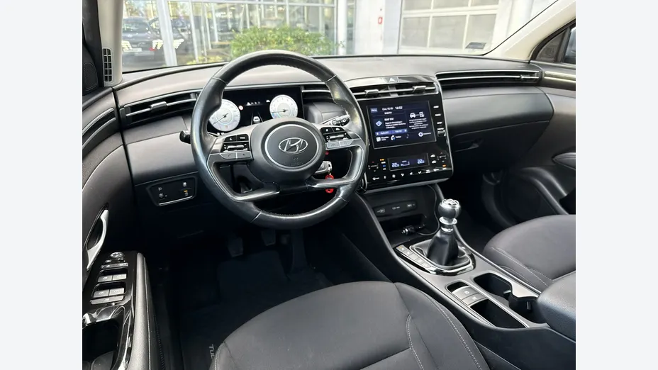 HYUNDAI Tucson -