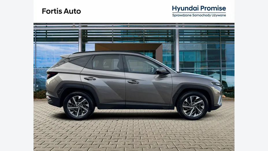 HYUNDAI Tucson -