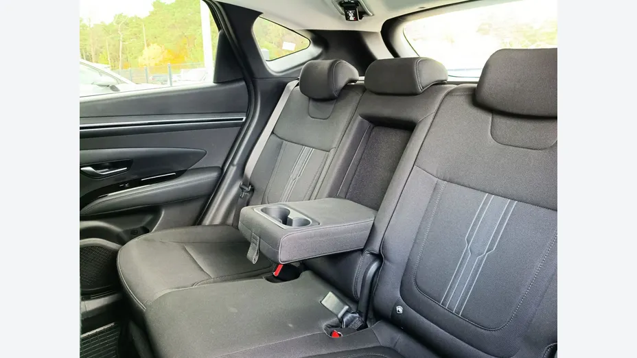 HYUNDAI Tucson -