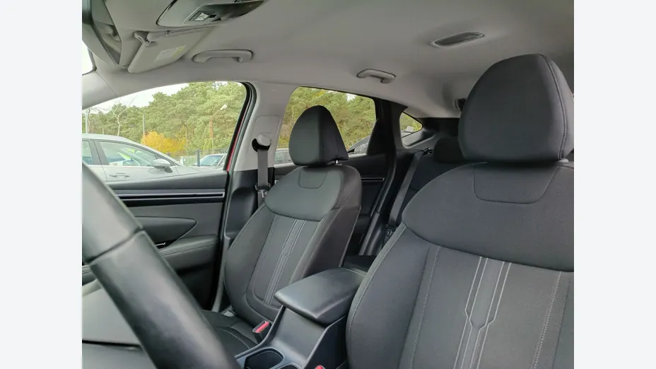 HYUNDAI Tucson -