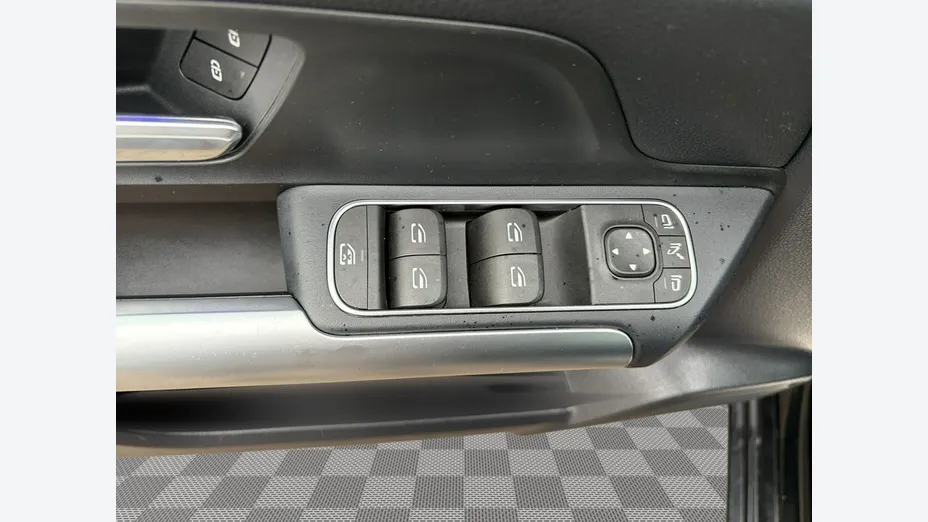 MERCEDES-BENZ B Klasa -