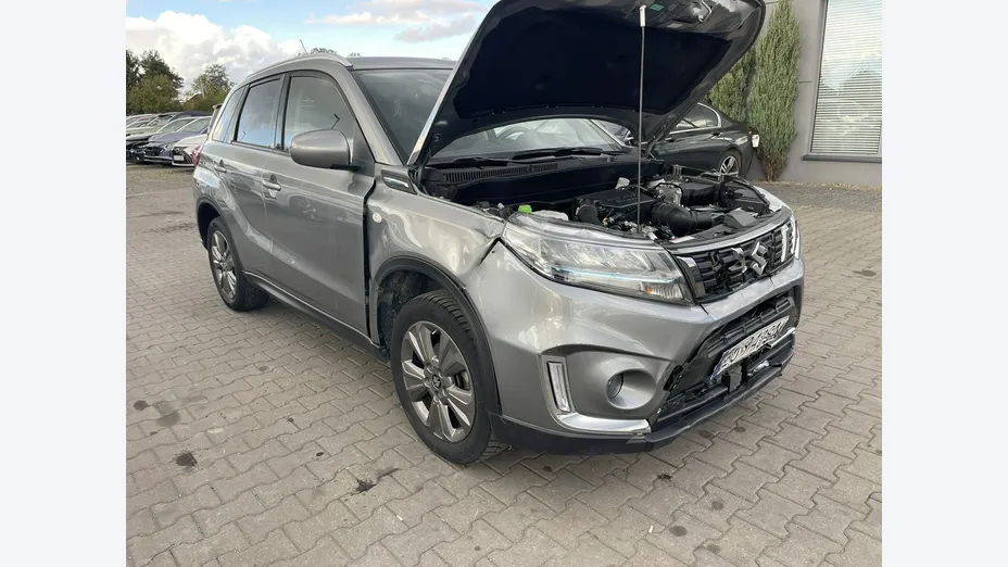 SUZUKI Vitara -