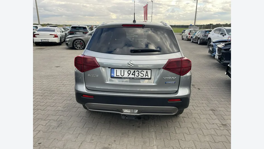 SUZUKI Vitara -