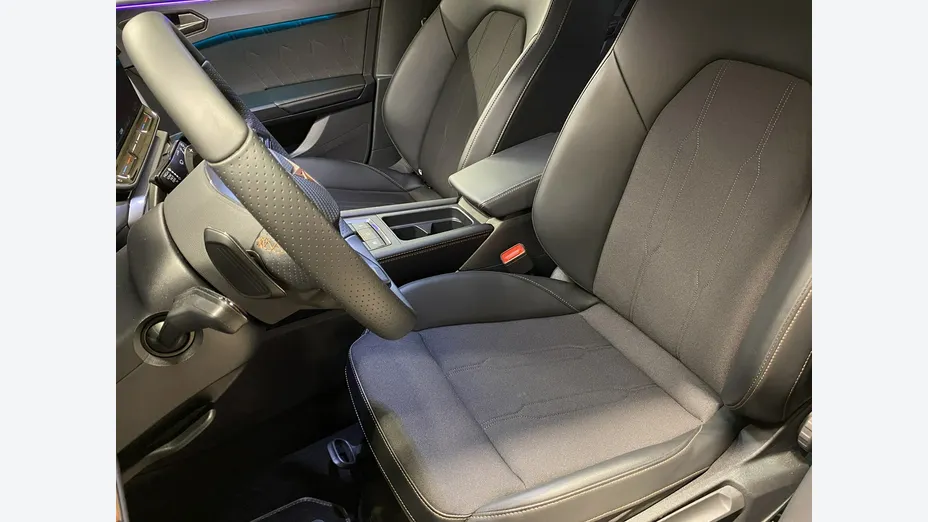 CUPRA Leon -