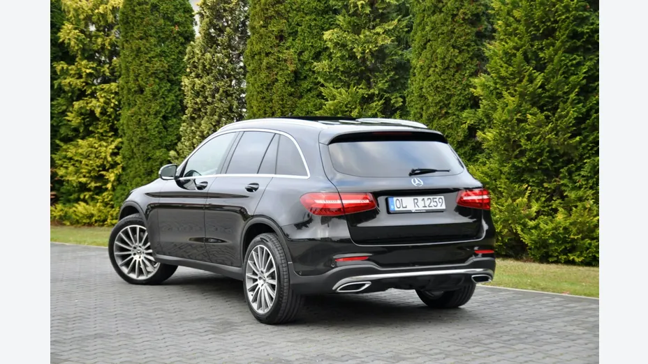 MERCEDES-BENZ GLC -