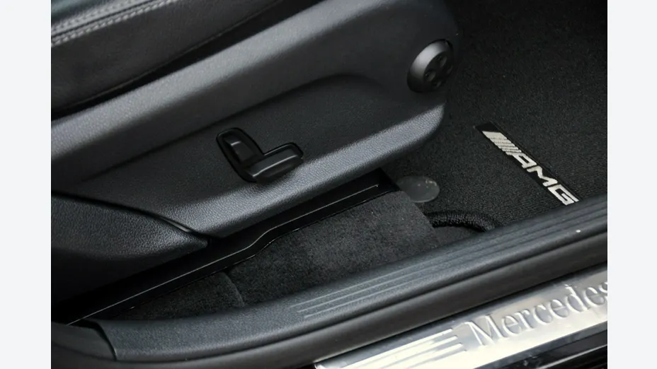 MERCEDES-BENZ GLC -