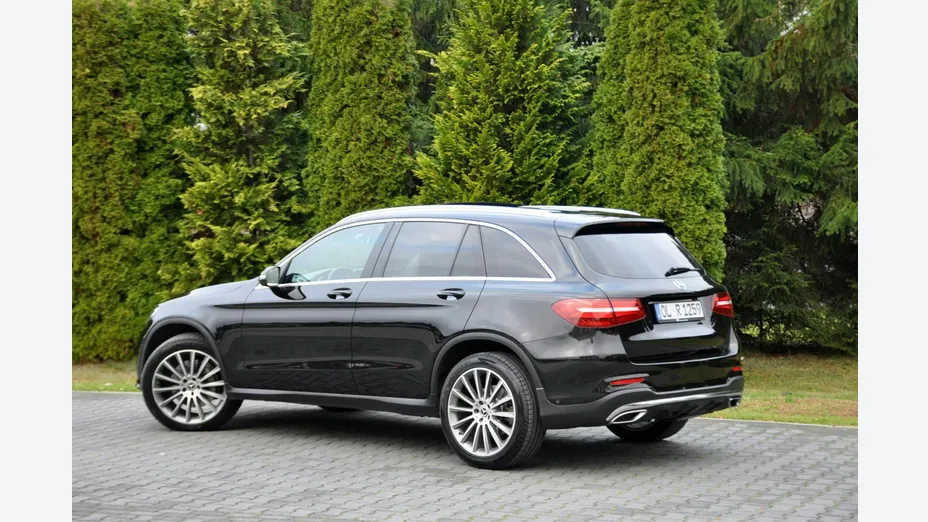 MERCEDES-BENZ GLC -