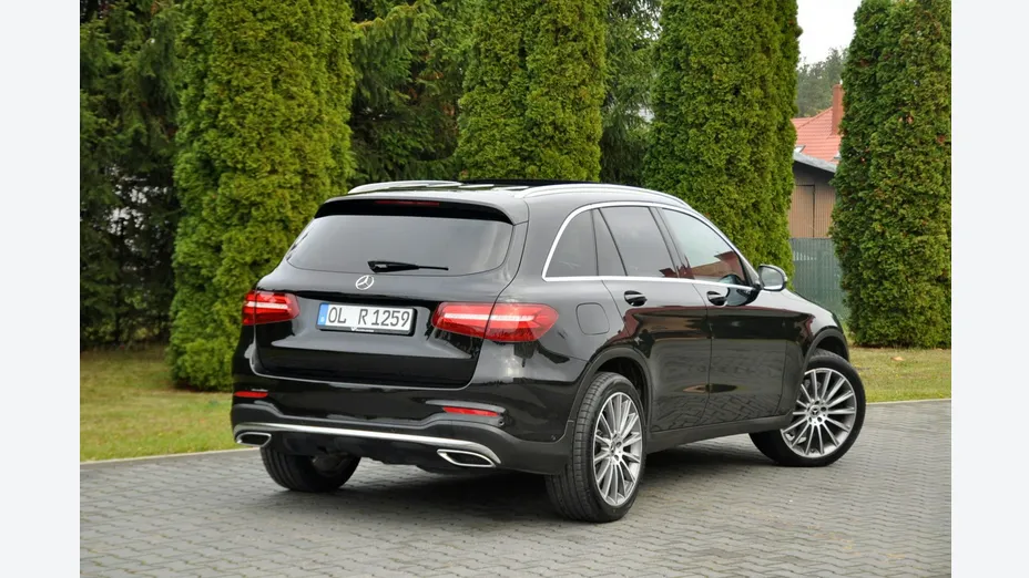 MERCEDES-BENZ GLC -