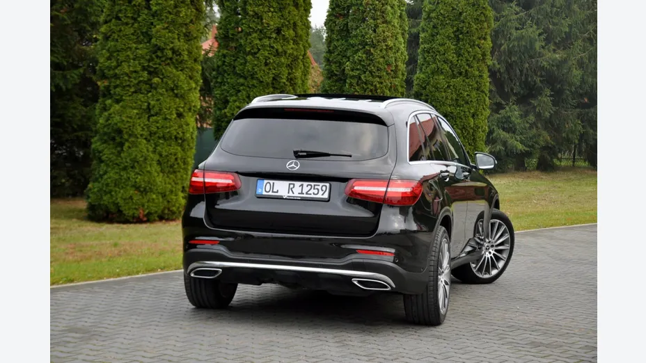 MERCEDES-BENZ GLC -