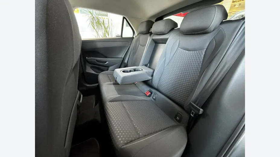 VOLKSWAGEN T-ROC -
