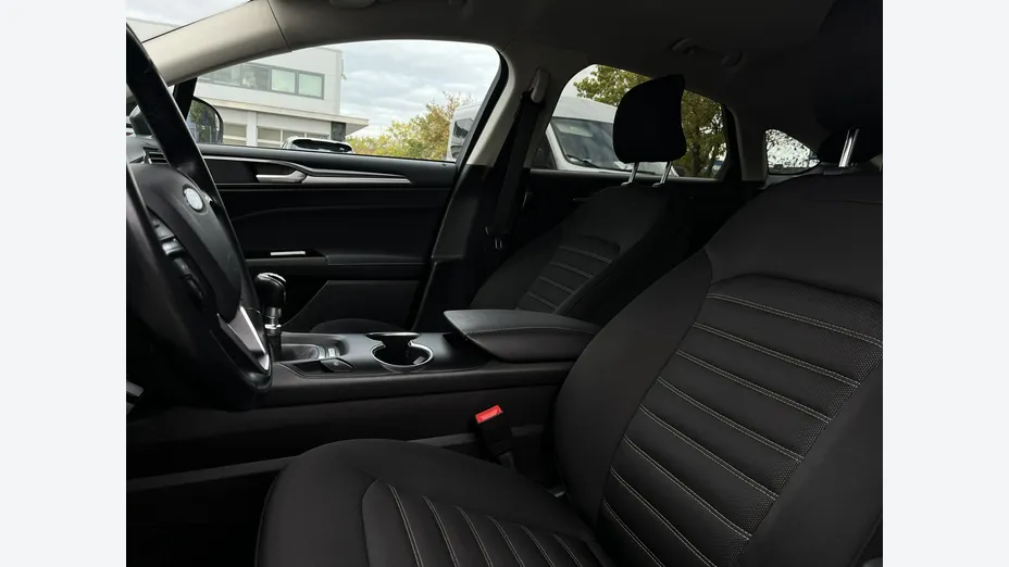 FORD Mondeo -