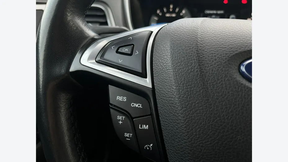 FORD Mondeo -