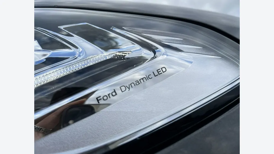FORD Mondeo -
