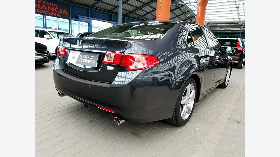 HONDA Accord -