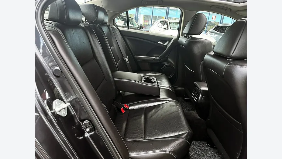 HONDA Accord -