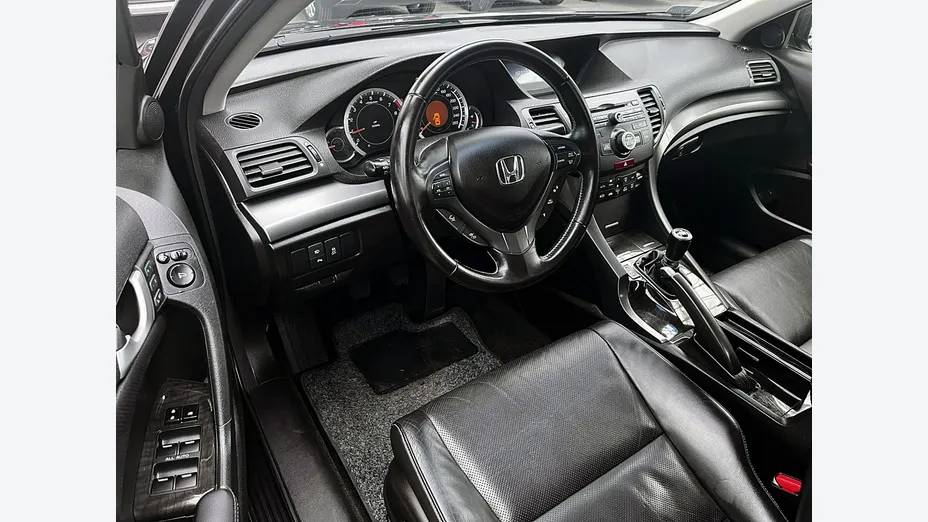 HONDA Accord -