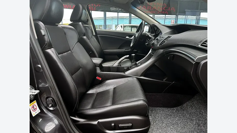 HONDA Accord -
