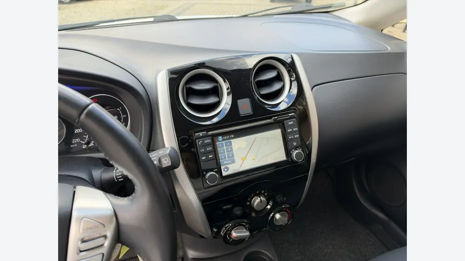 NISSAN Note -