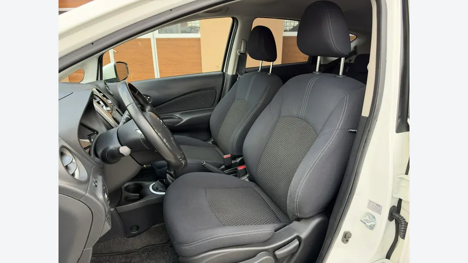 NISSAN Note -