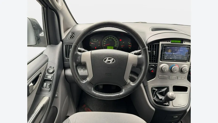 HYUNDAI H-1 -