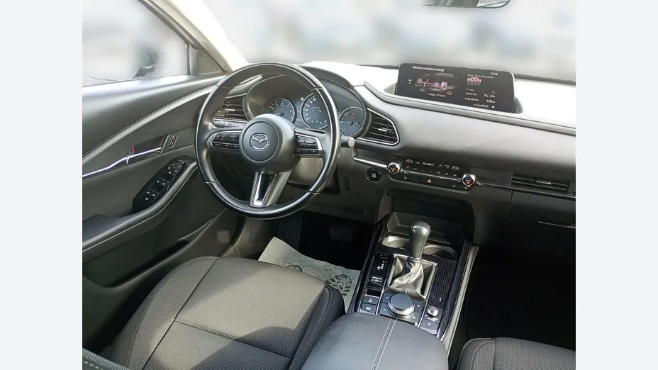 MAZDA CX-30 -