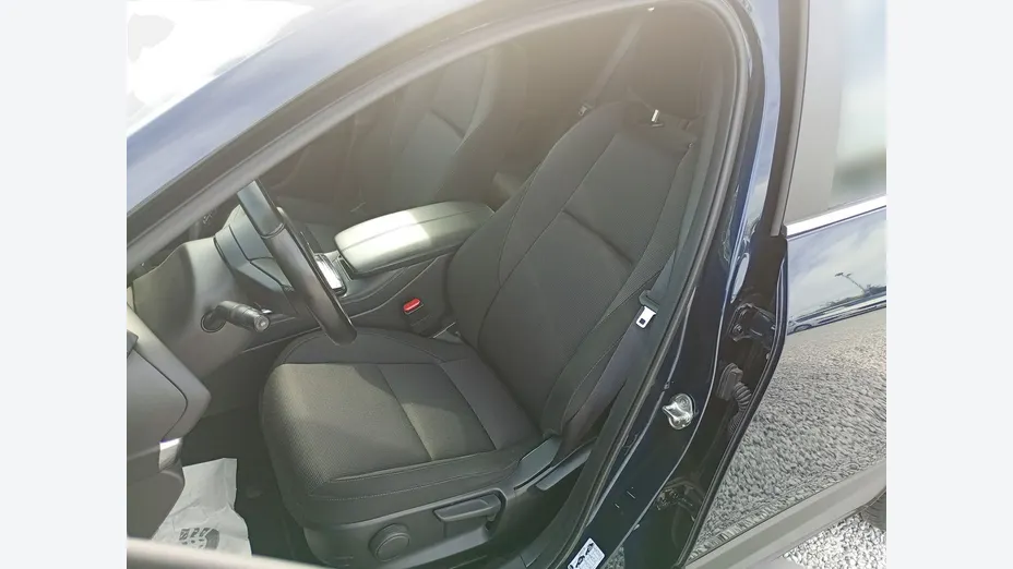 MAZDA CX-30 -