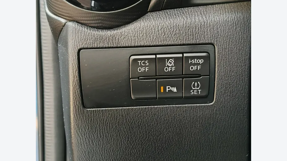 MAZDA CX-3 -