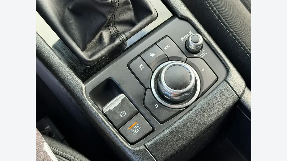 MAZDA CX-3 -